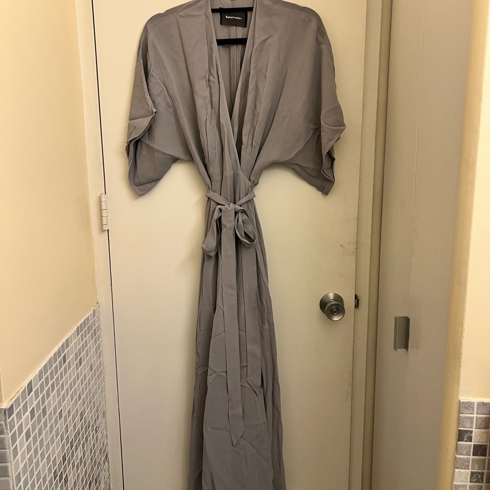 Reformation Winslow Gray Wrap Maxi Dress Size S - Picture 5 of 8